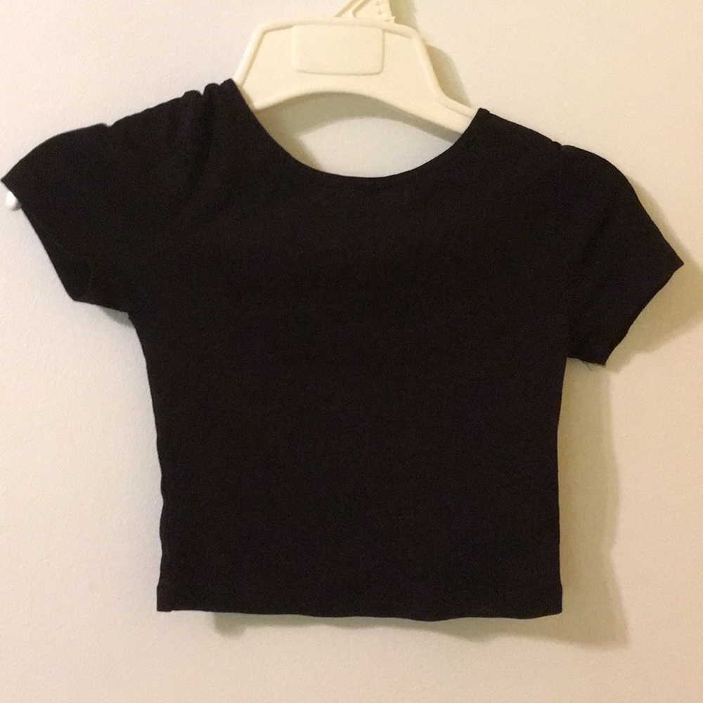 Black crop top